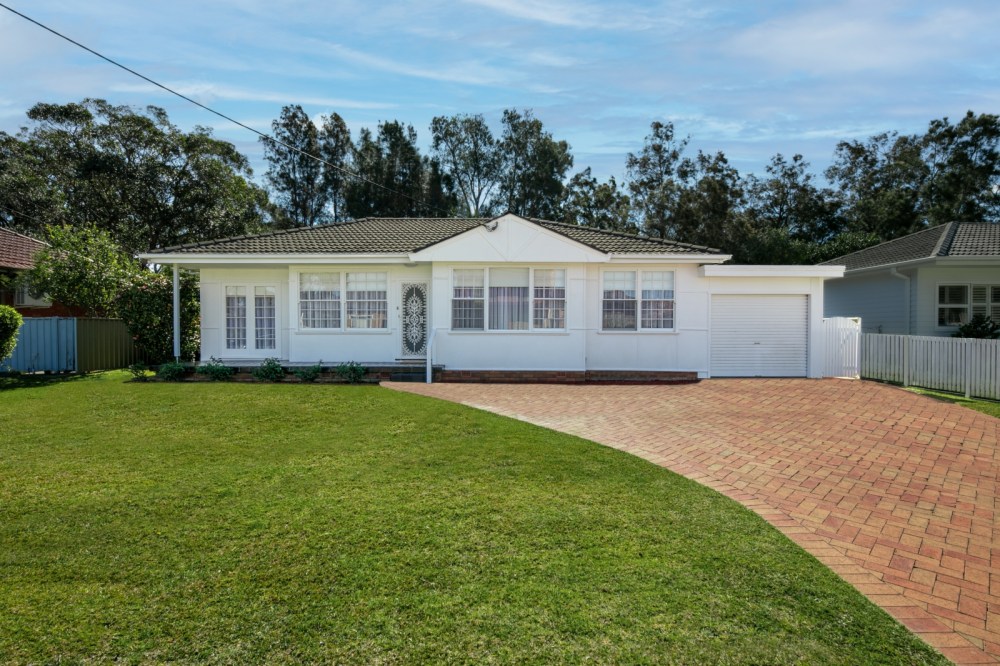 15 Nyngan Place, Miranda&nbsp;(Seller)